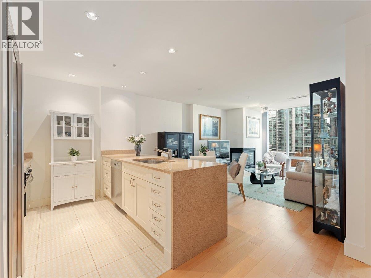 1008 590 Nicola Street, Vancouver, British Columbia  V6G 3J8 - Photo 10 - R3090786