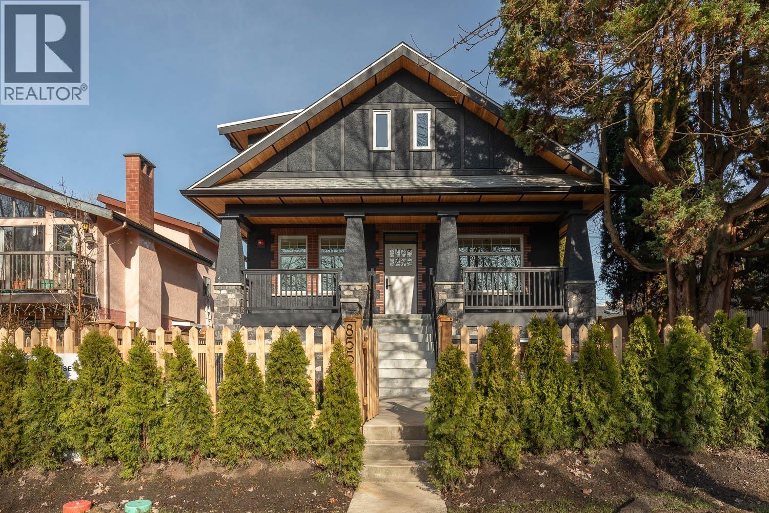 855 E 19th Avenue, Vancouver, British Columbia  V5V 1K6 - Photo 1 - R3090793