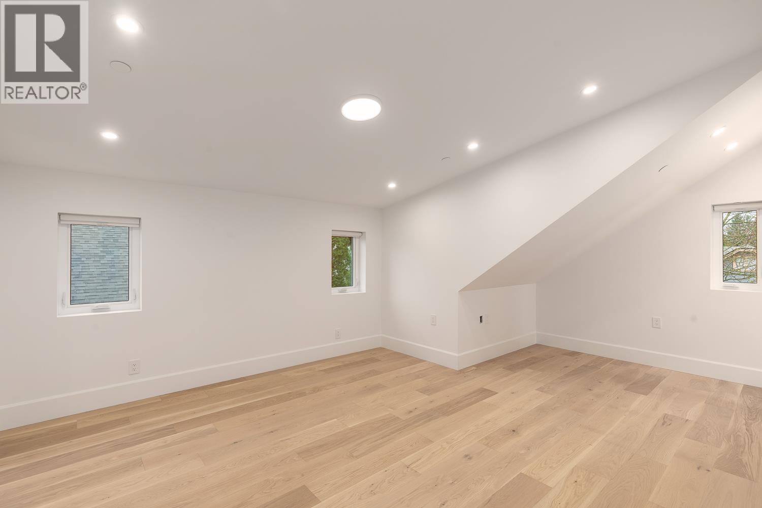 855 E 19th Avenue, Vancouver, British Columbia  V5V 1K6 - Photo 12 - R3090793