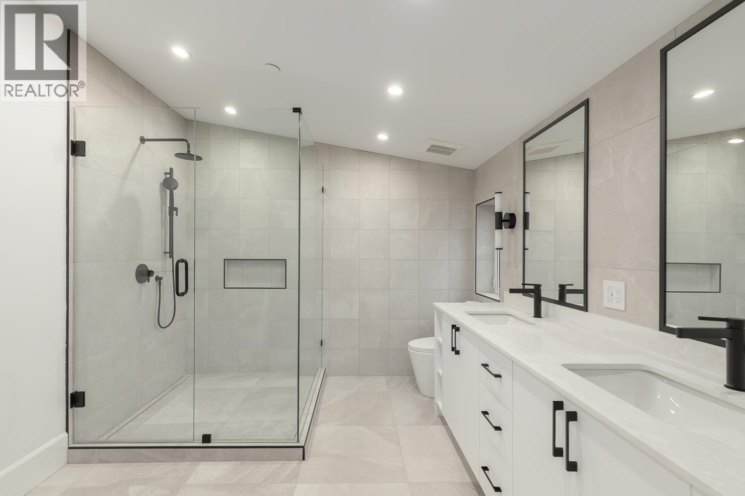 855 E 19th Avenue, Vancouver, British Columbia  V5V 1K6 - Photo 13 - R3090793