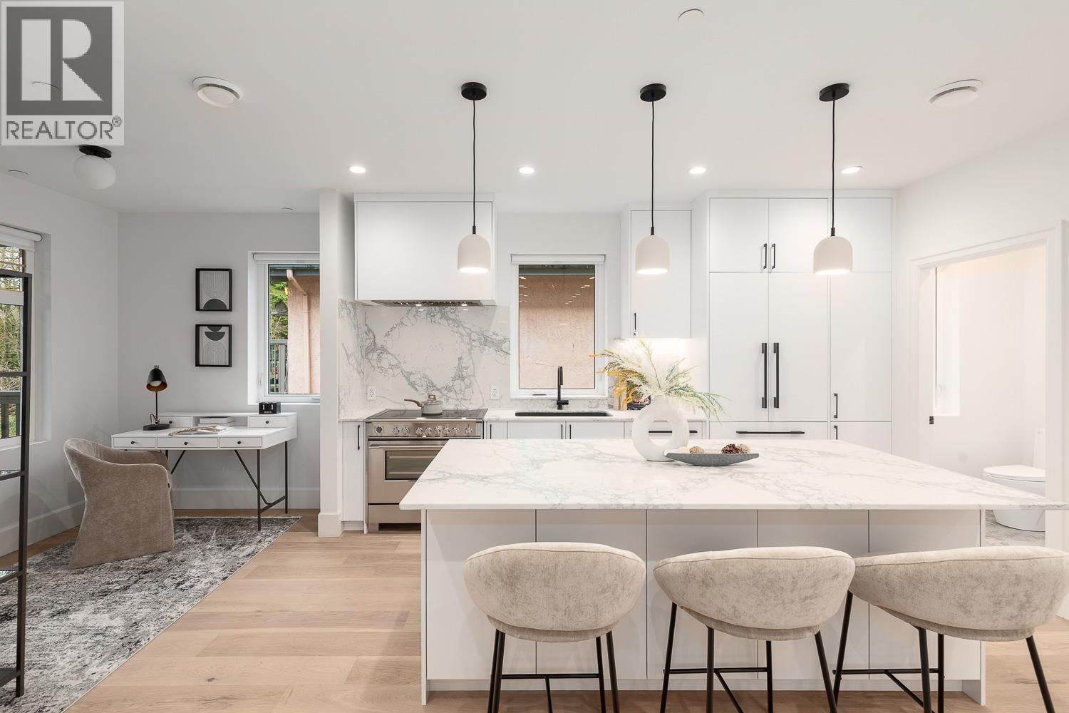 855 E 19th Avenue, Vancouver, British Columbia  V5V 1K6 - Photo 6 - R3090793