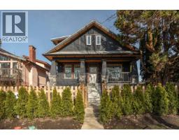 <div class="price">$1,939,000</div> 855 E 19th Avenue, Vancouver<br><div style="margin-bottom:8px;"><small>Stilhavn Real Estate Services</small></div><div class='bed_bath'>3 Bed | 3 Bath</div>