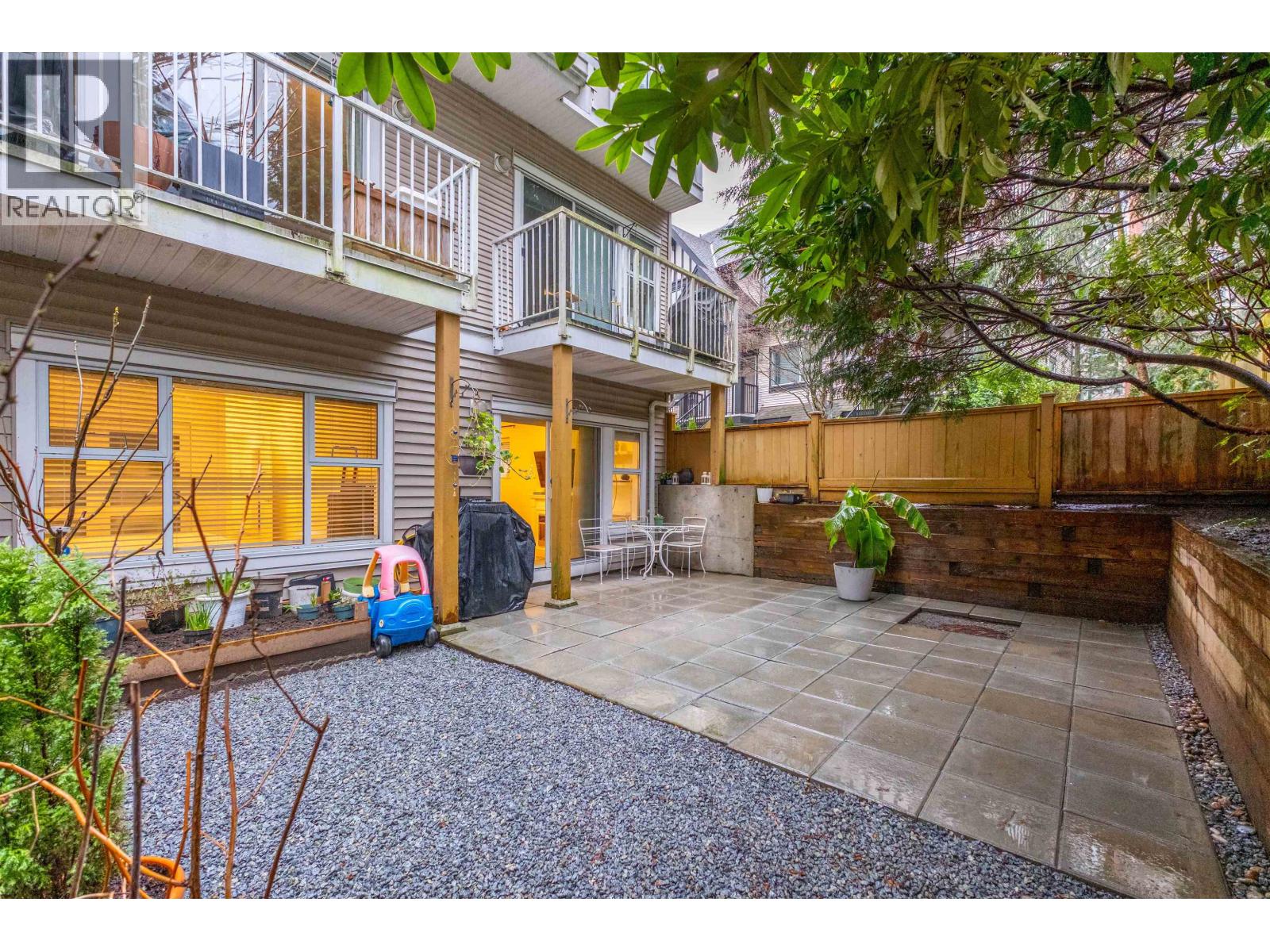 10 730 Farrow Street, Coquitlam, British Columbia  V3J 7Y7 - Photo 7 - R3090819