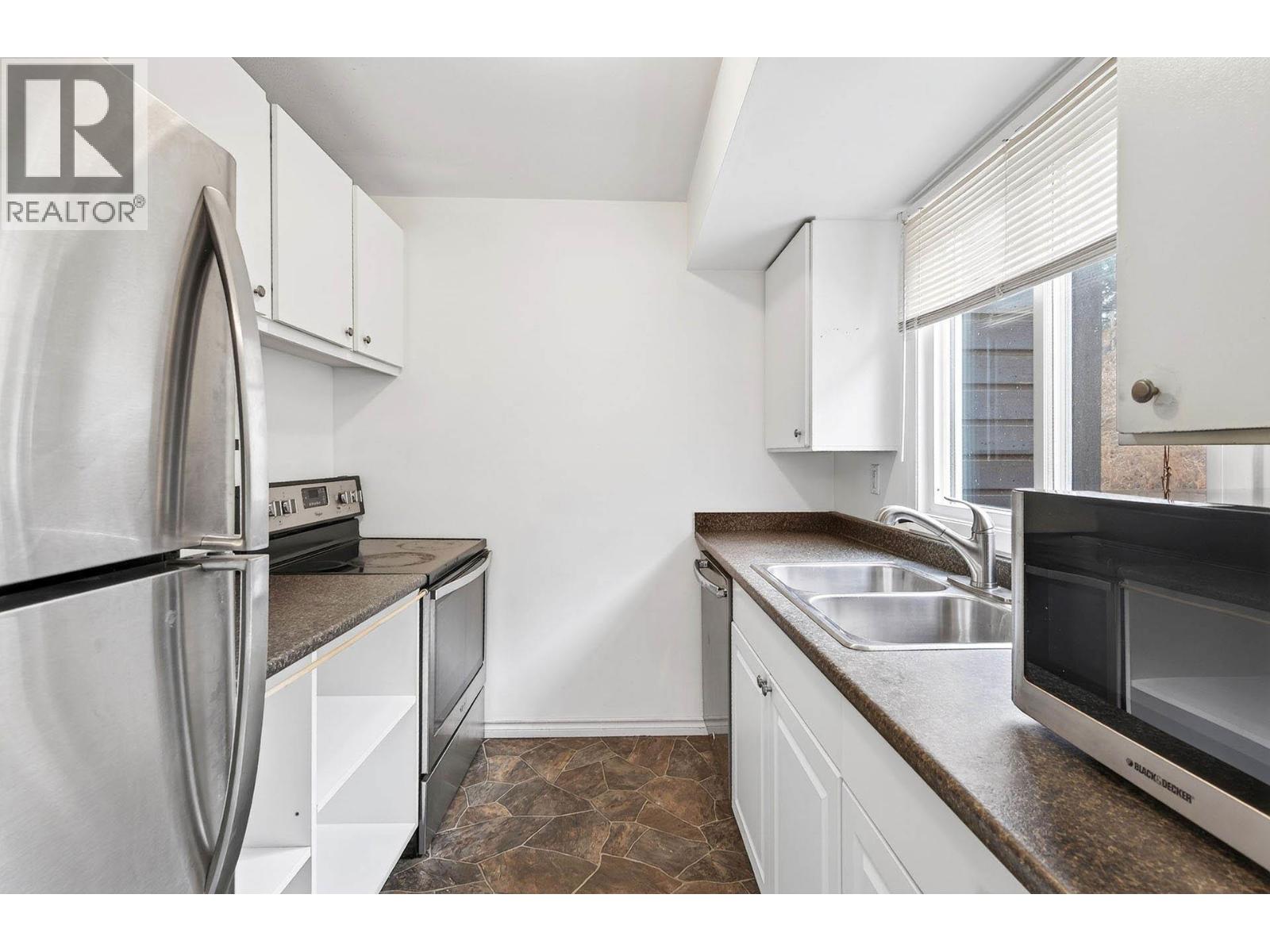 1605 Summit Drive Unit# 50, Kamloops, British Columbia  V2E 2A5 - Photo 8 - 10376281