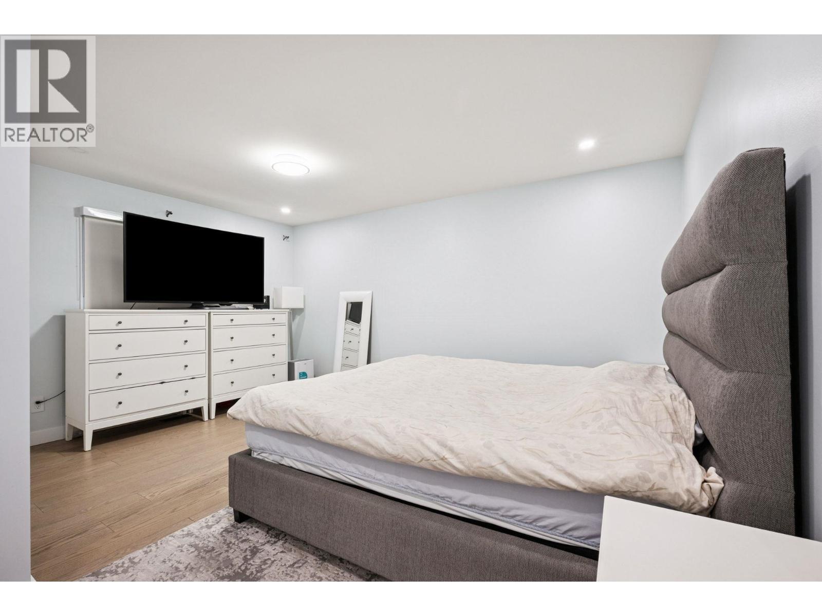 4811 Lancelot Drive, Richmond, British Columbia  V7C 4S4 - Photo 10 - R3090799