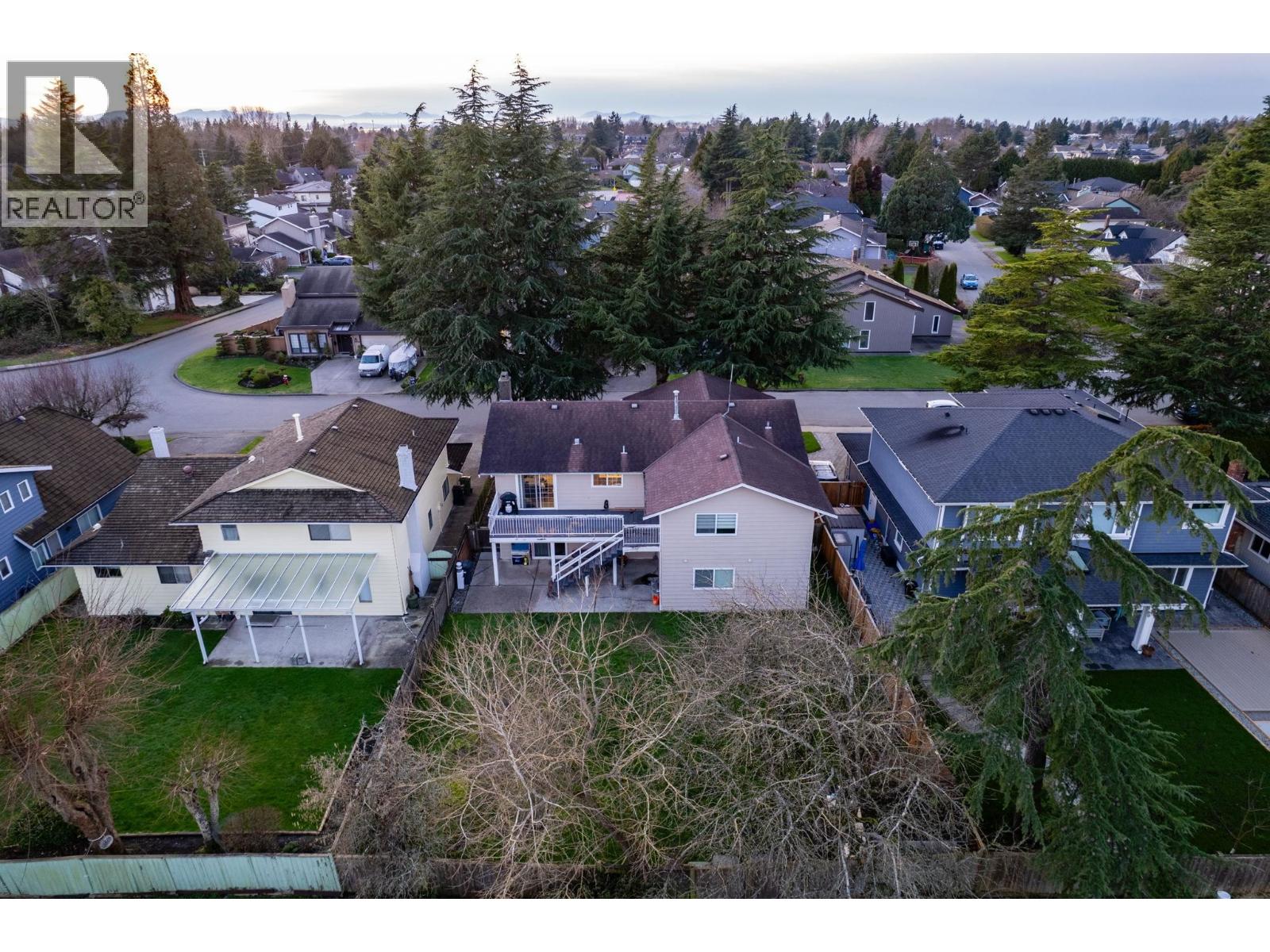 4811 Lancelot Drive, Richmond, British Columbia  V7C 4S4 - Photo 37 - R3090799