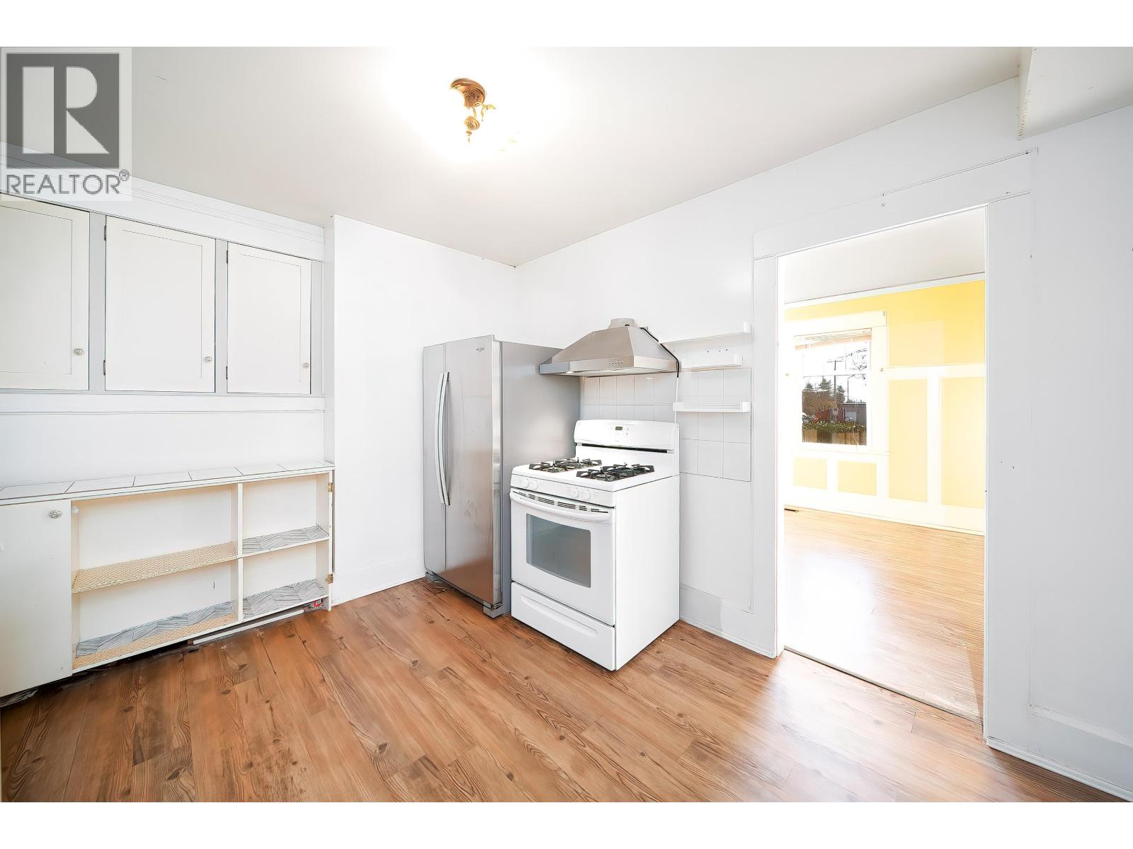 726 Tenth Street, New Westminster, British Columbia  V3M 3Z9 - Photo 10 - R3090801