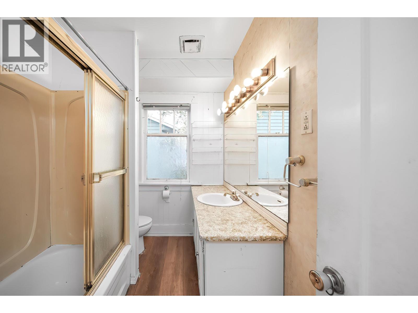 726 Tenth Street, New Westminster, British Columbia  V3M 3Z9 - Photo 12 - R3090801