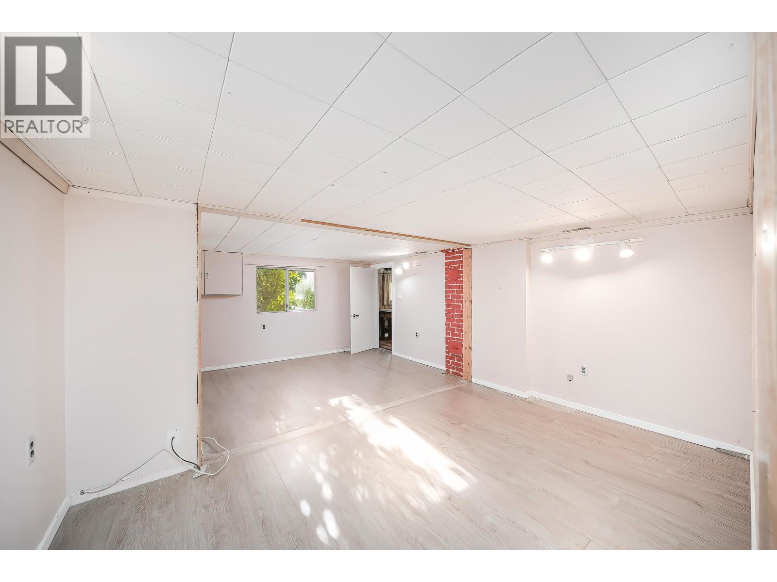 726 Tenth Street, New Westminster, British Columbia  V3M 3Z9 - Photo 16 - R3090801