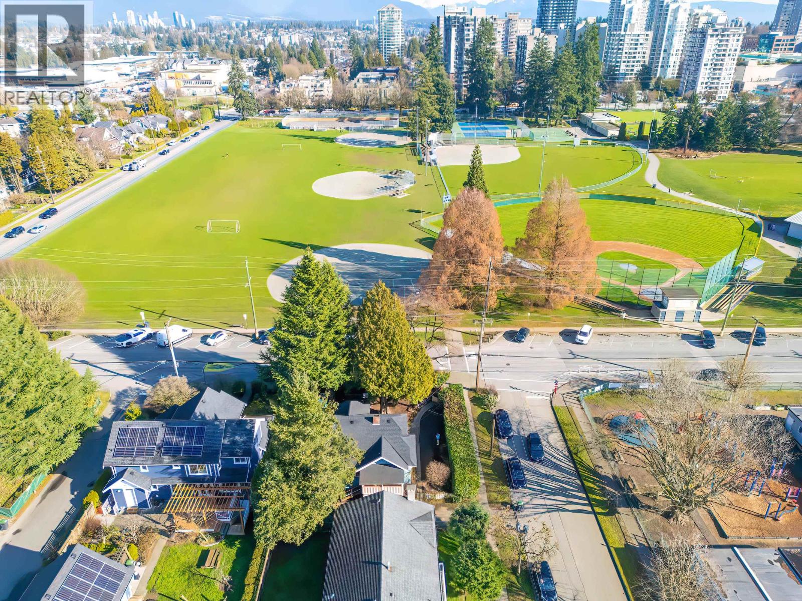 726 Tenth Street, New Westminster, British Columbia  V3M 3Z9 - Photo 34 - R3090801