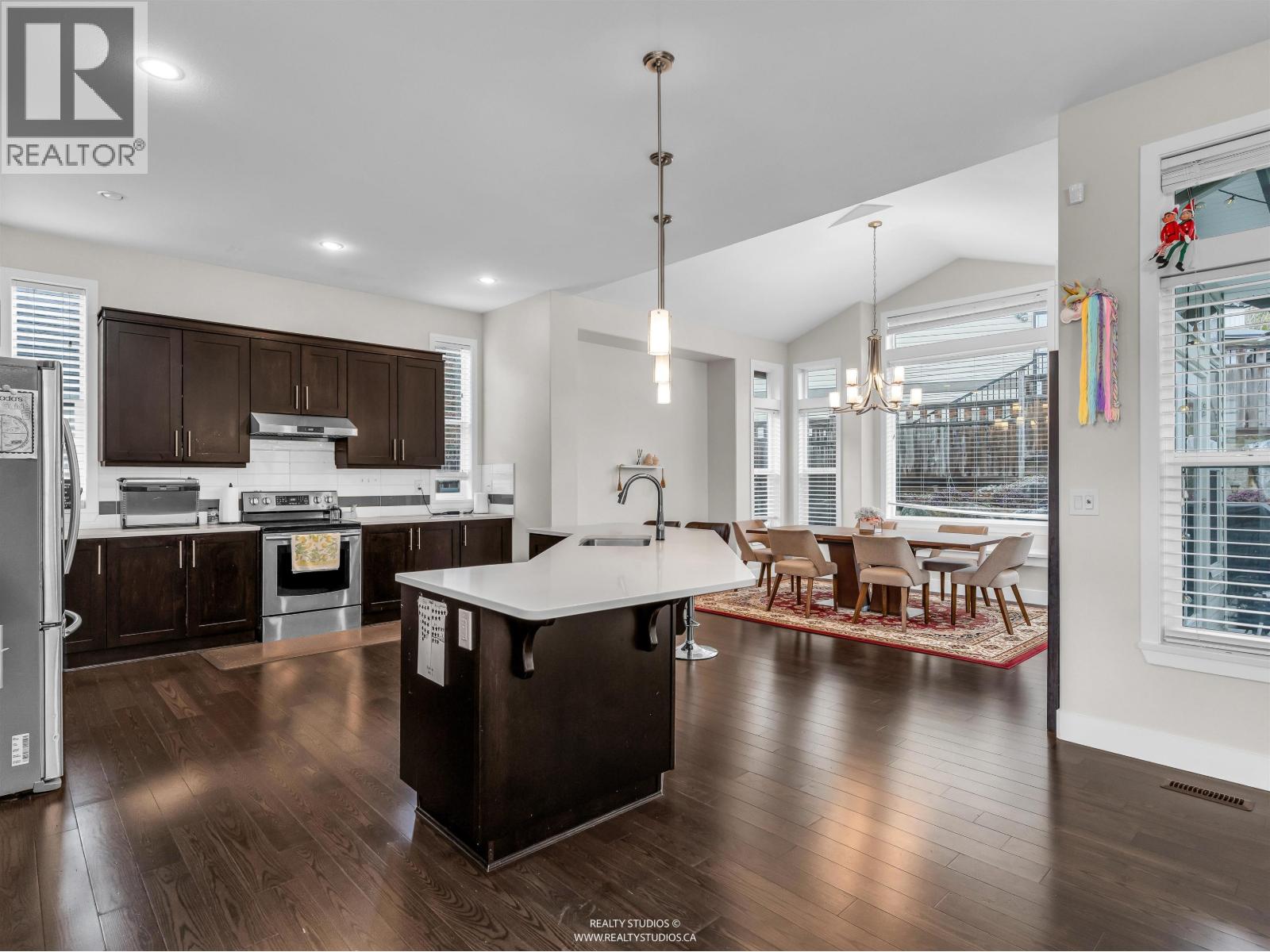 3469 Stephens Court, Coquitlam, British Columbia  V3E 0H8 - Photo 13 - R3090821