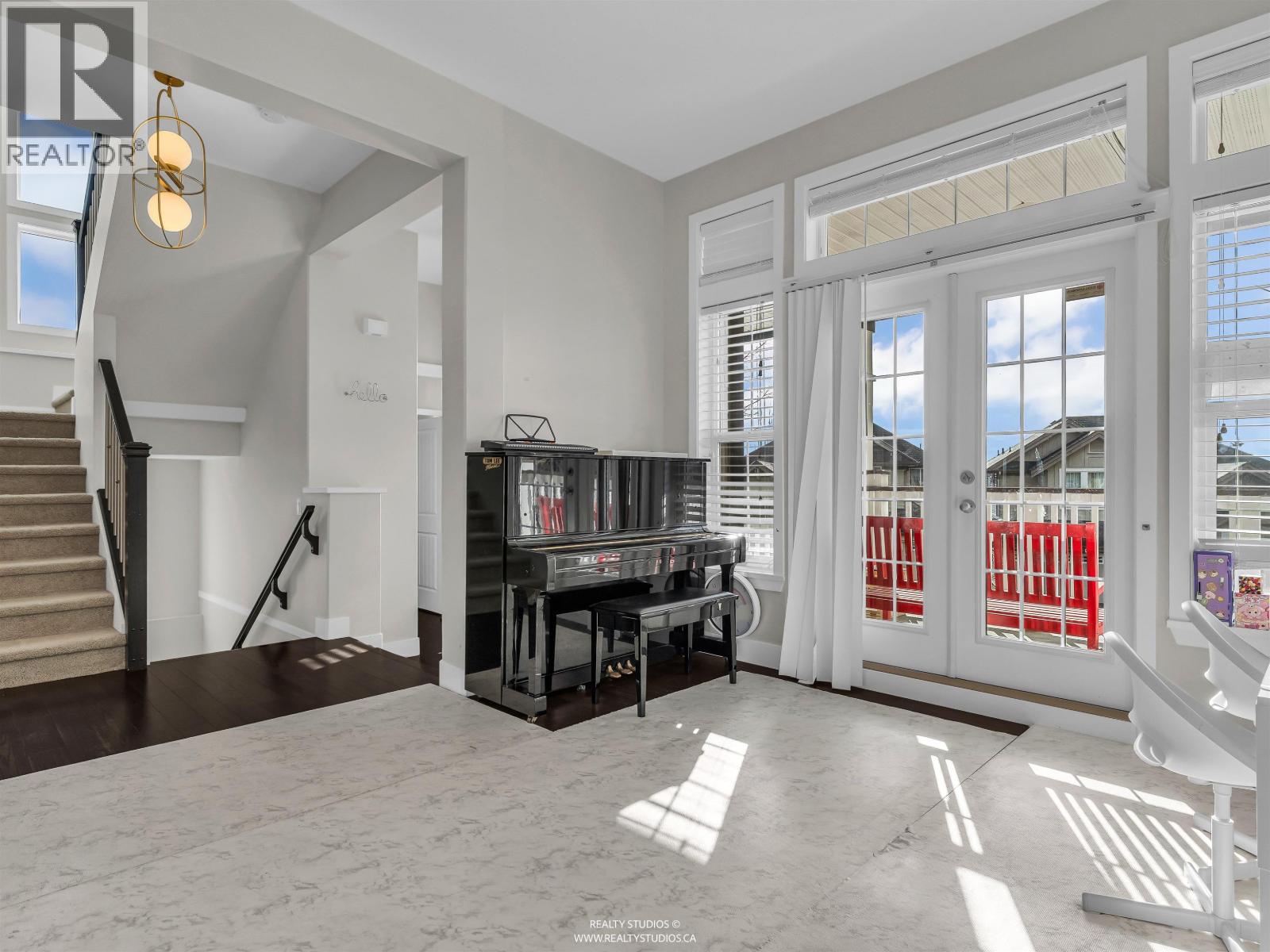 3469 Stephens Court, Coquitlam, British Columbia  V3E 0H8 - Photo 6 - R3090821