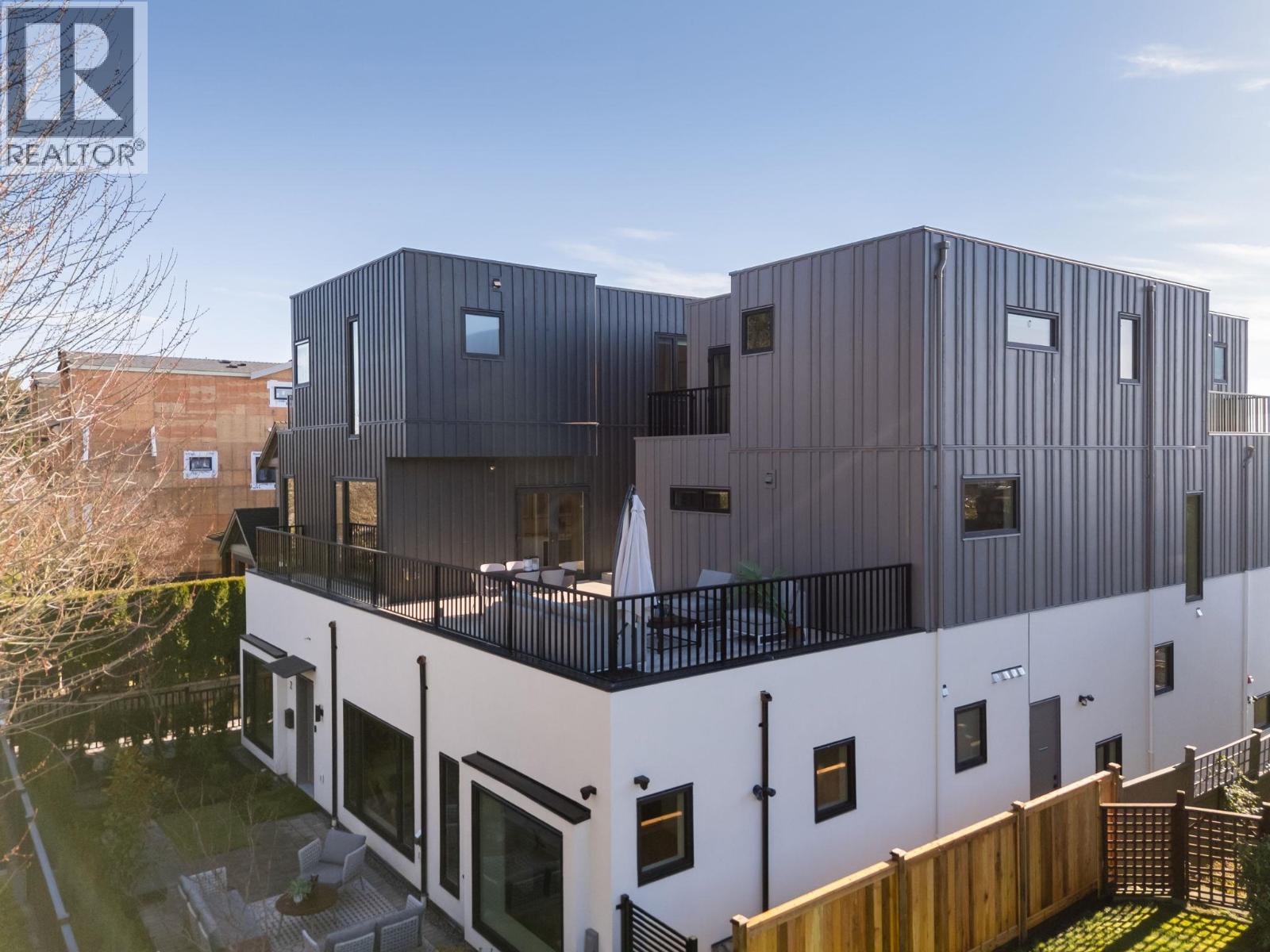 5 950 W 57th Avenue, Vancouver, British Columbia  V6P 1S3 - Photo 3 - R3090839