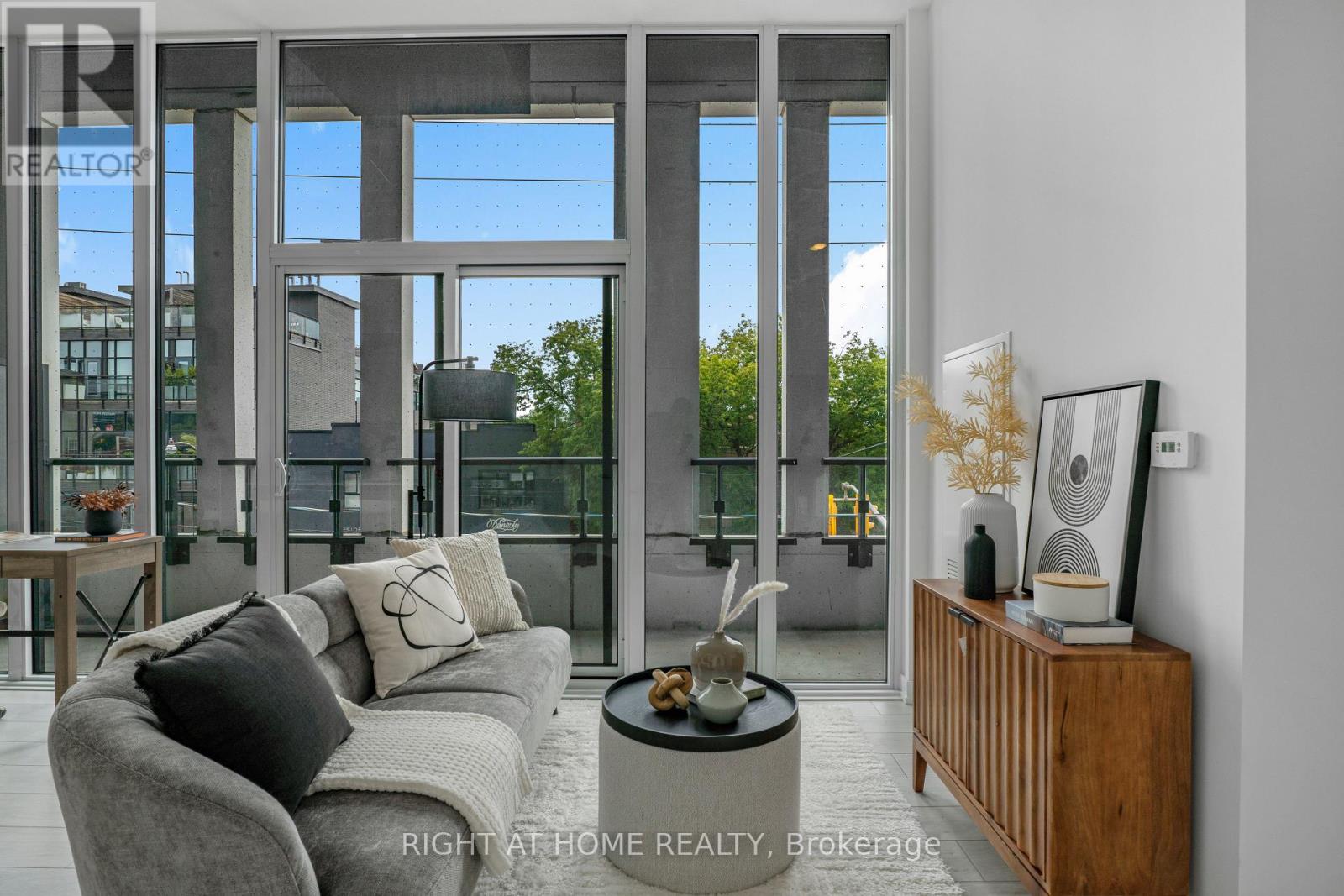 209 - 500 Dupont Street, Toronto, Ontario M6G 0B8 - Photo 14 - C12795898