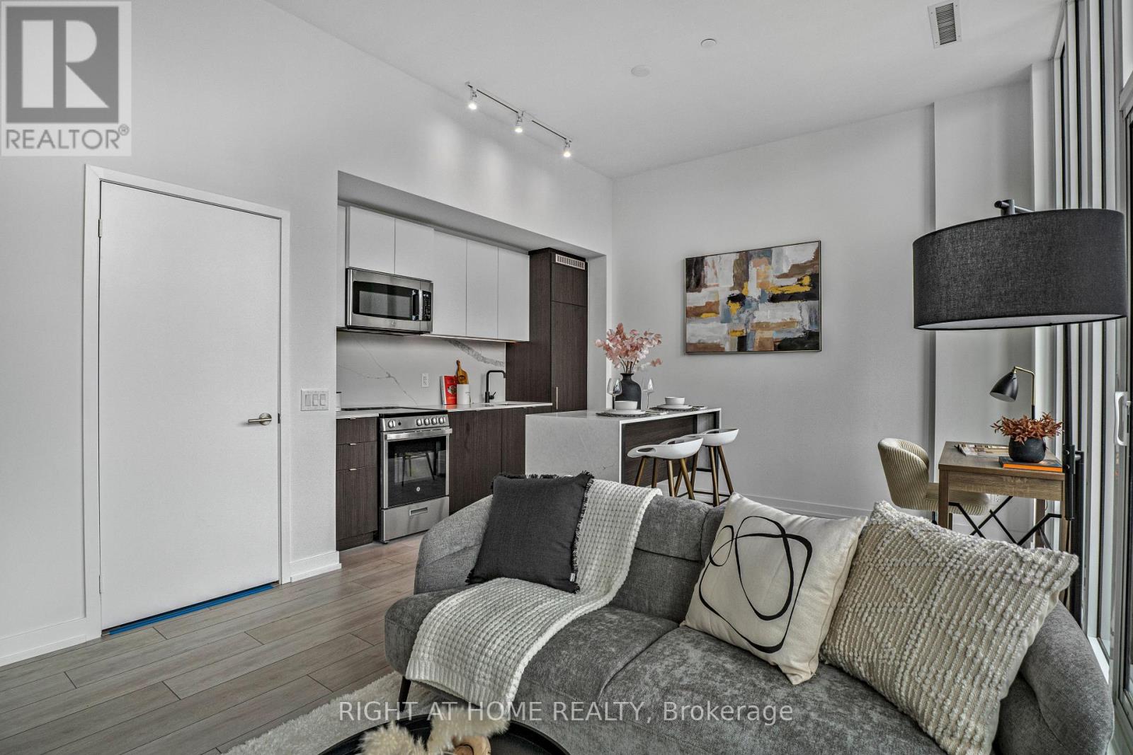 209 - 500 Dupont Street, Toronto, Ontario M6G 0B8 - Photo 17 - C12795898