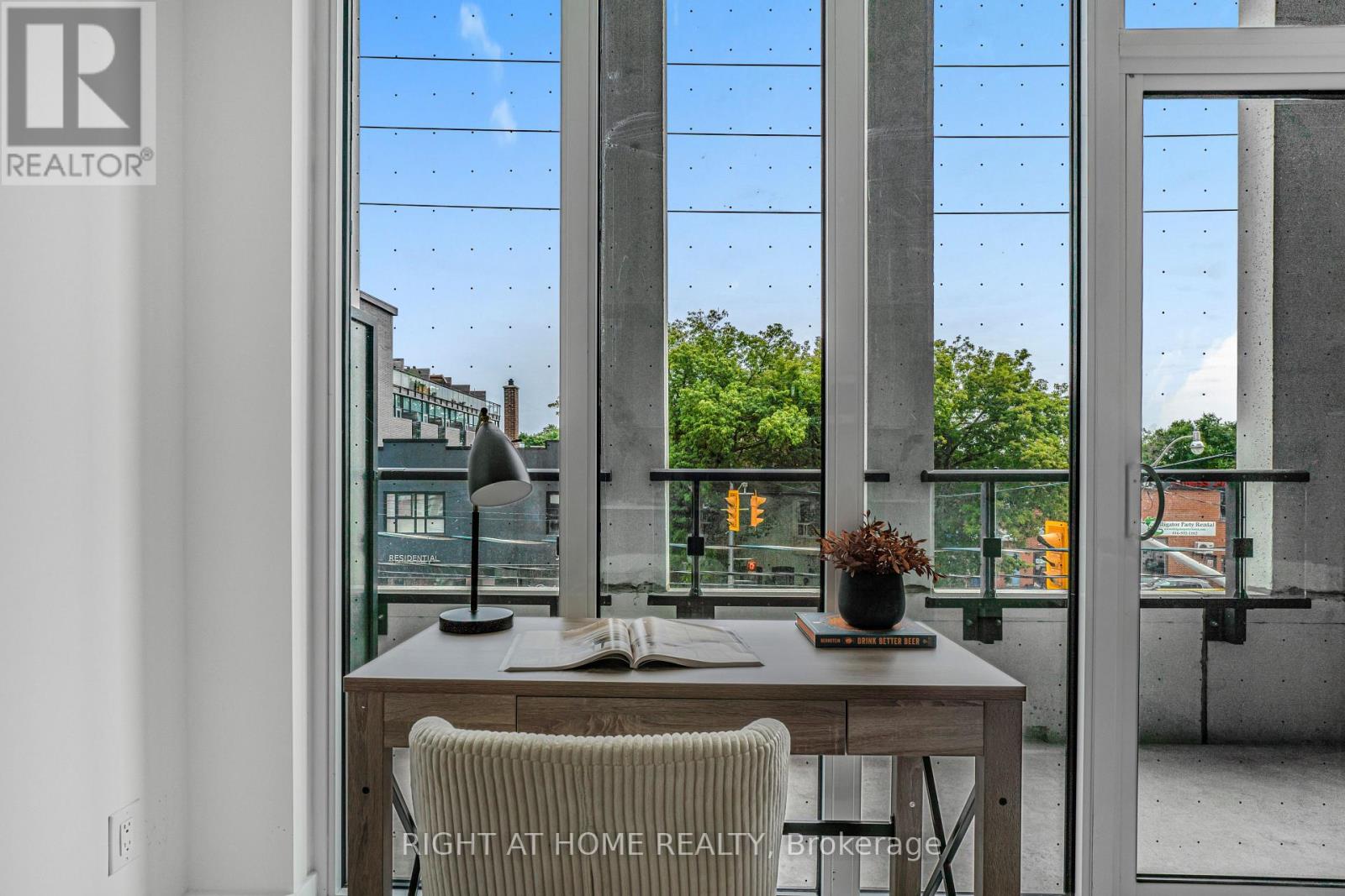 209 - 500 Dupont Street, Toronto, Ontario M6G 0B8 - Photo 21 - C12795898