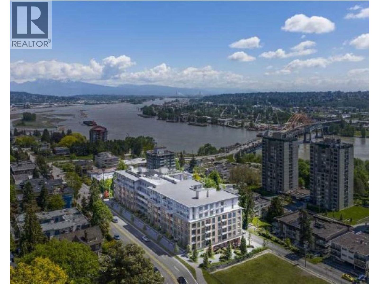 523 82 FIRST STREET, New Westminster, British Columbia