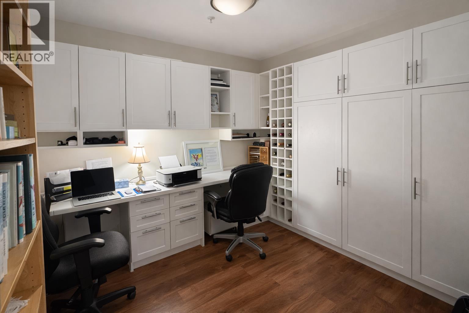 206 5665 Teredo Street, Sechelt, British Columbia  V7Z 0J2 - Photo 21 - R3090714