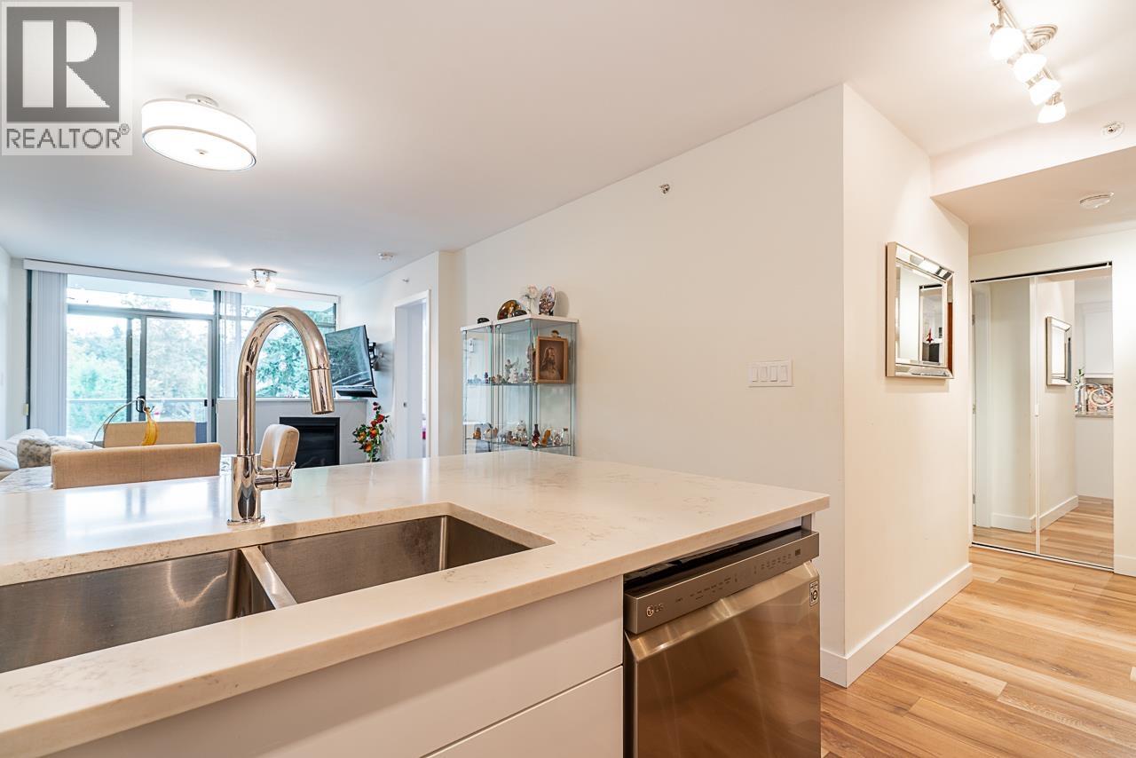 709 2763 Chandlery Place, Vancouver, British Columbia  V5S 4V4 - Photo 8 - R3089305