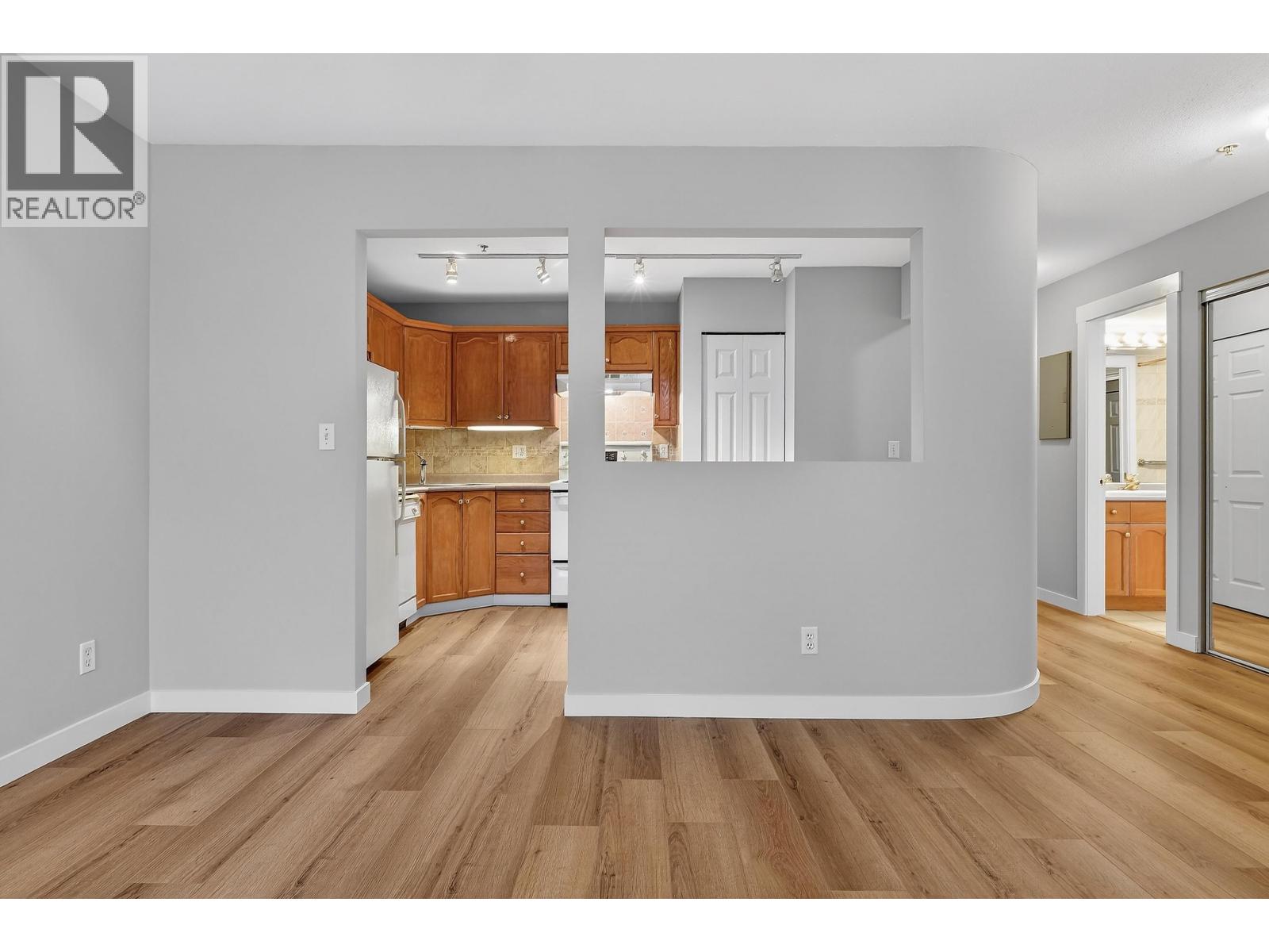 401 301 Maude Road, Port Moody, British Columbia  V3H 5B1 - Photo 10 - R3090736