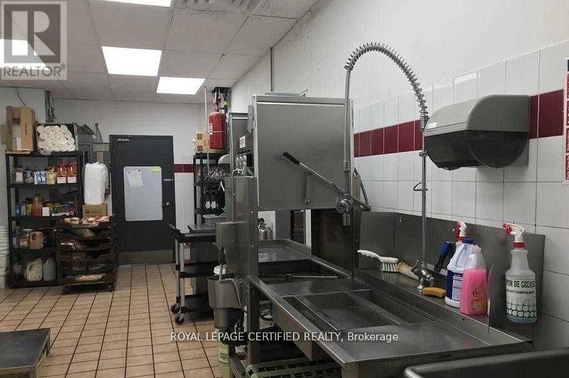 1 - 1961 Kennedy Road, Toronto, Ontario  M1P 5A2 - Photo 14 - E12795932