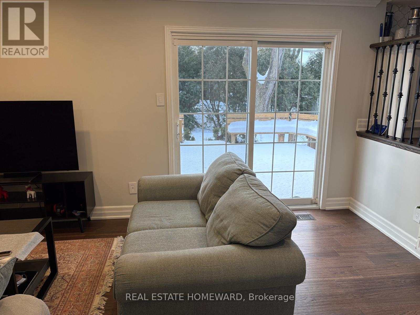 Main - 33 Braeburn Drive, Markham, Ontario  L3T 4V2 - Photo 11 - N12712042