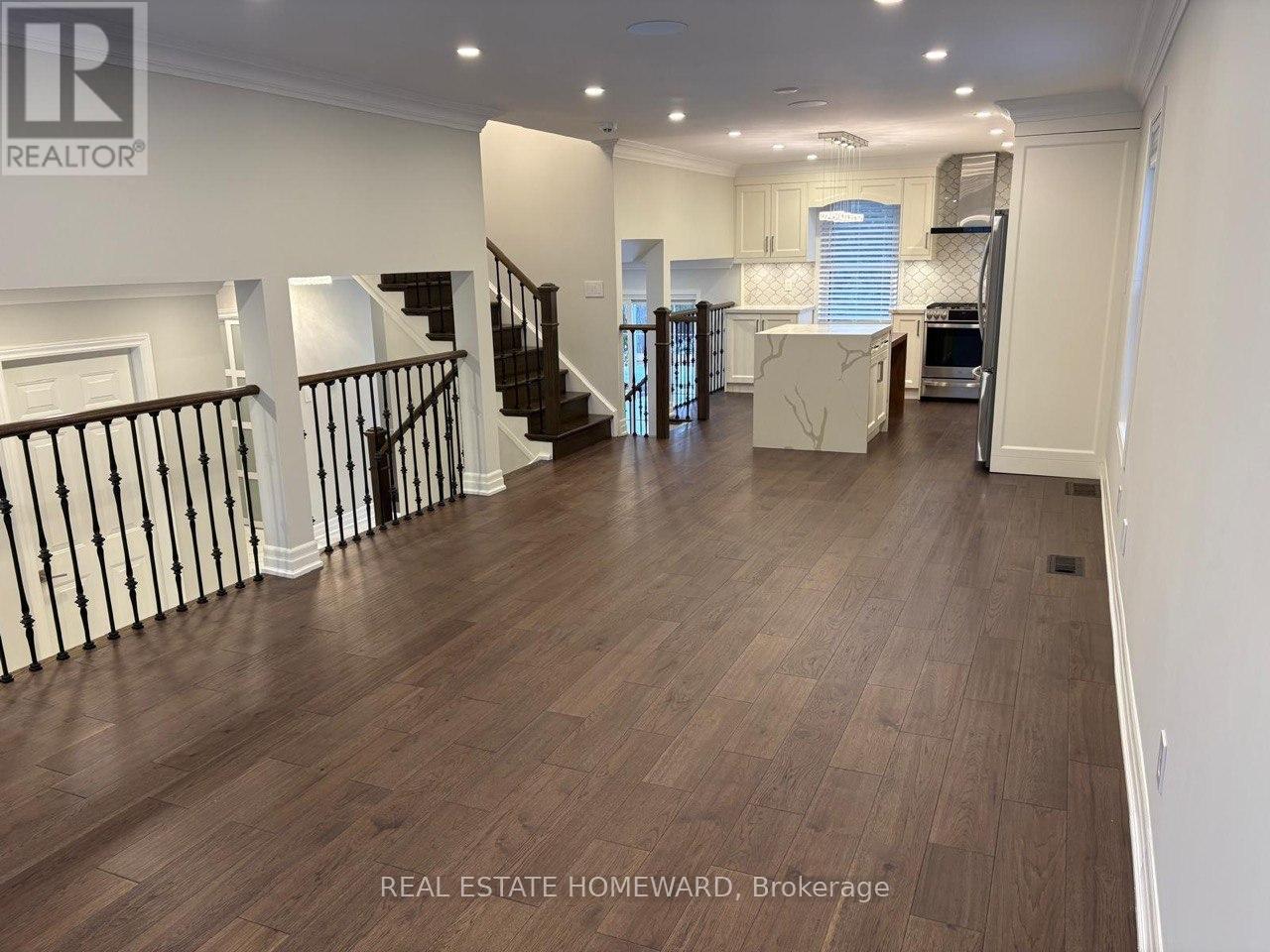 Main - 33 Braeburn Drive, Markham, Ontario  L3T 4V2 - Photo 6 - N12712042