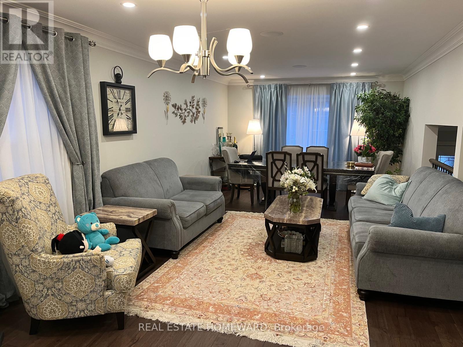 Main - 33 Braeburn Drive, Markham, Ontario  L3T 4V2 - Photo 7 - N12712042