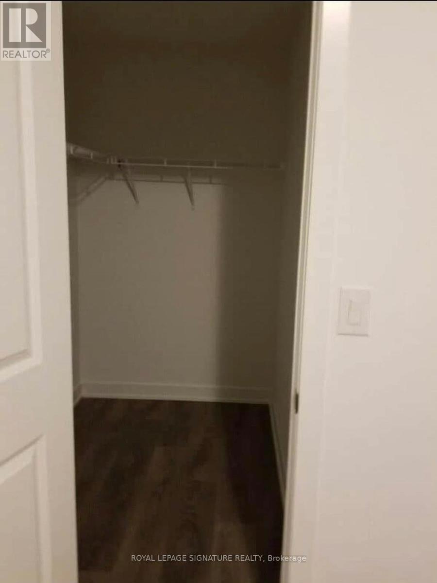 511 - 4633 Glen Erin Drive, Mississauga, Ontario  L5M 0Y6 - Photo 2 - W12795914