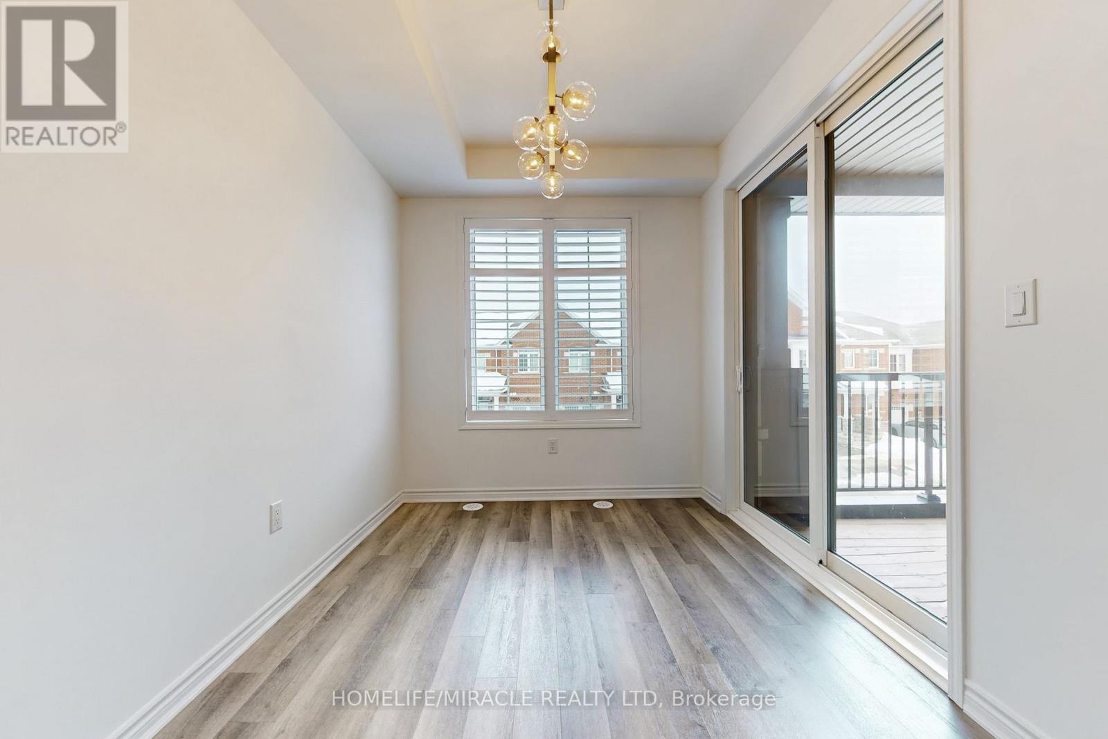 1587 Moira Crescent, Milton, Ontario  L9E 1X8 - Photo 19 - W12795930