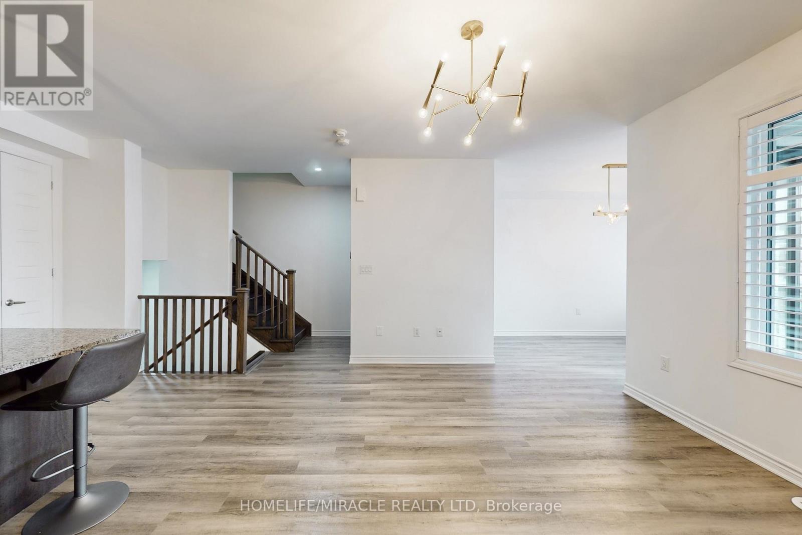 1587 Moira Crescent, Milton, Ontario  L9E 1X8 - Photo 9 - W12795930