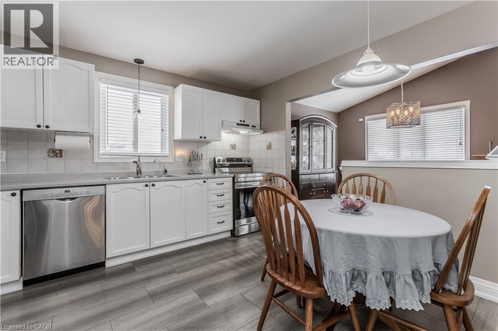 11 Robinia Lane, Brantford, Ontario  N3V 1E3 - Photo 19 - 40805340