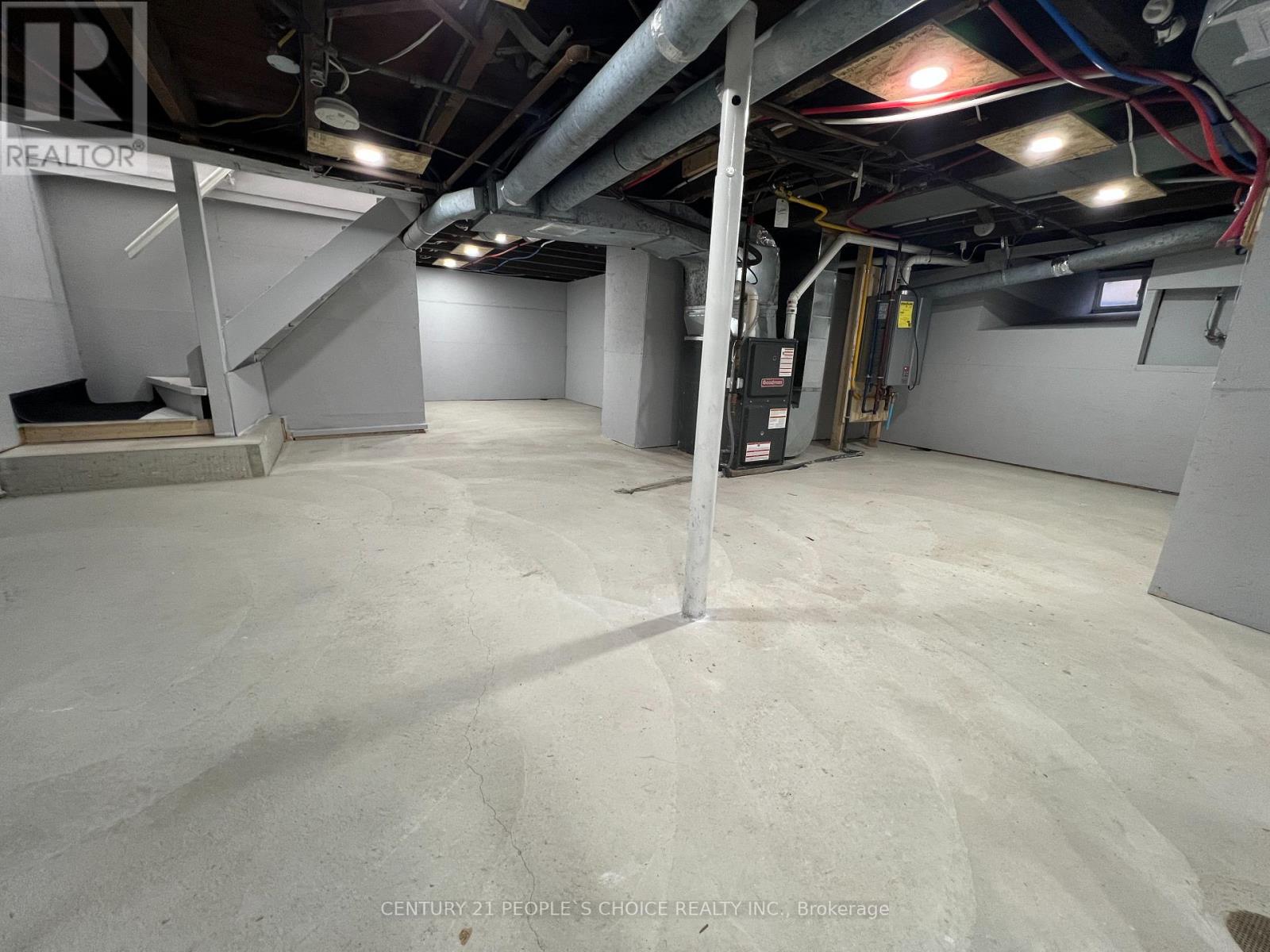 5057 Bridge Street, Niagara Falls, Ontario  L2E 2S7 - Photo 33 - X12795892