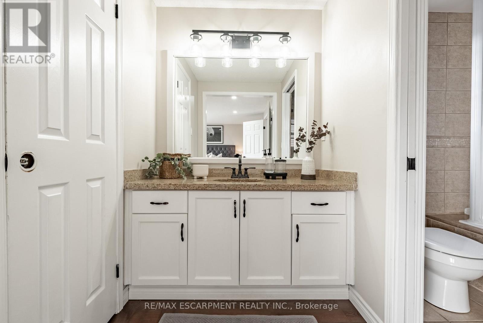 680 Rexford Drive, Hamilton, Ontario  L8W 3G1 - Photo 27 - X12795908