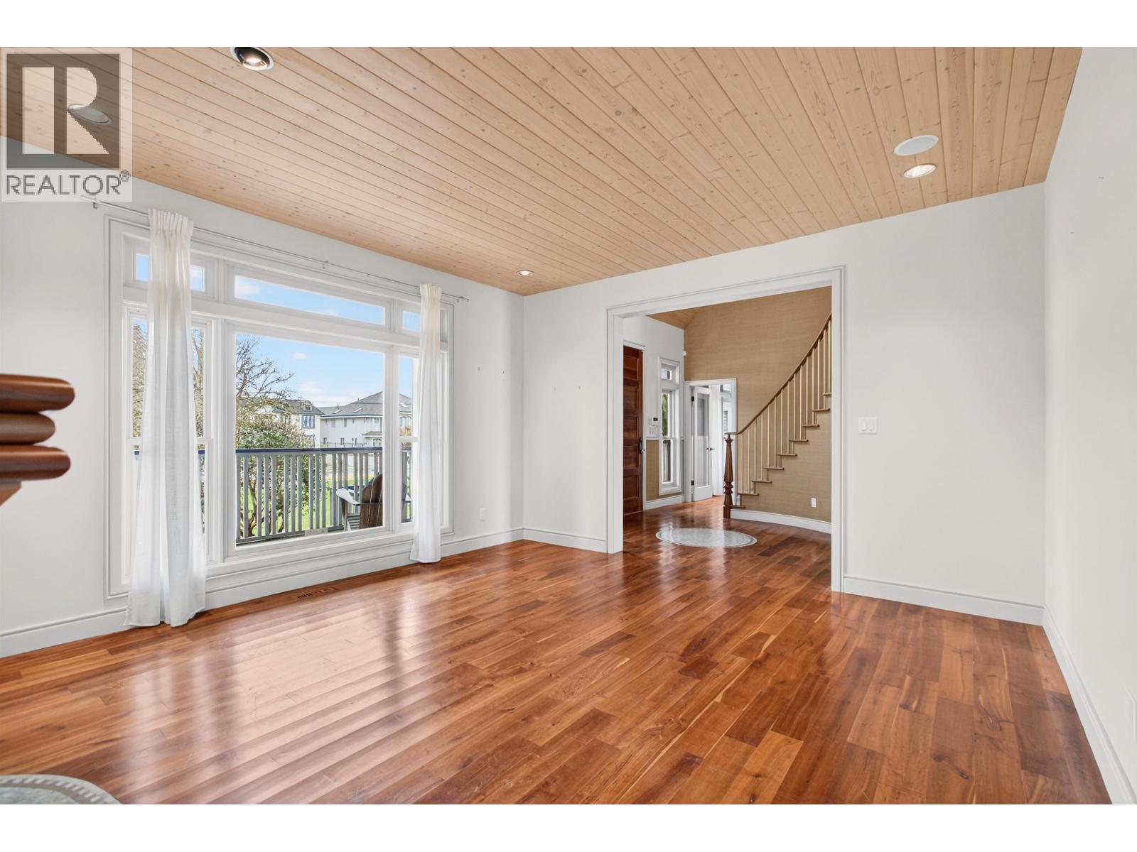 11520 Blundell Road, Richmond, British Columbia  V6Y 1L3 - Photo 8 - R3090614