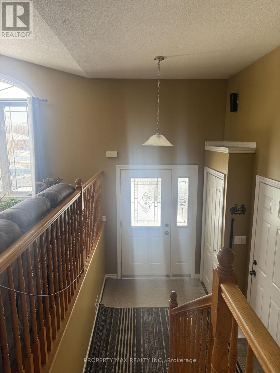 12 Christopher Court, Belleville, Ontario  K8N 5Z3 - Photo 4 - X12781218