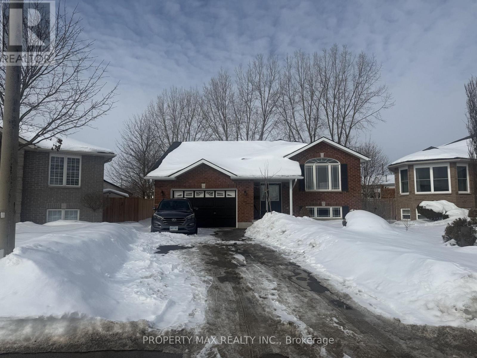 12 Christopher Court, Belleville, Ontario  K8N 5Z3 - Photo 2 - X12781218