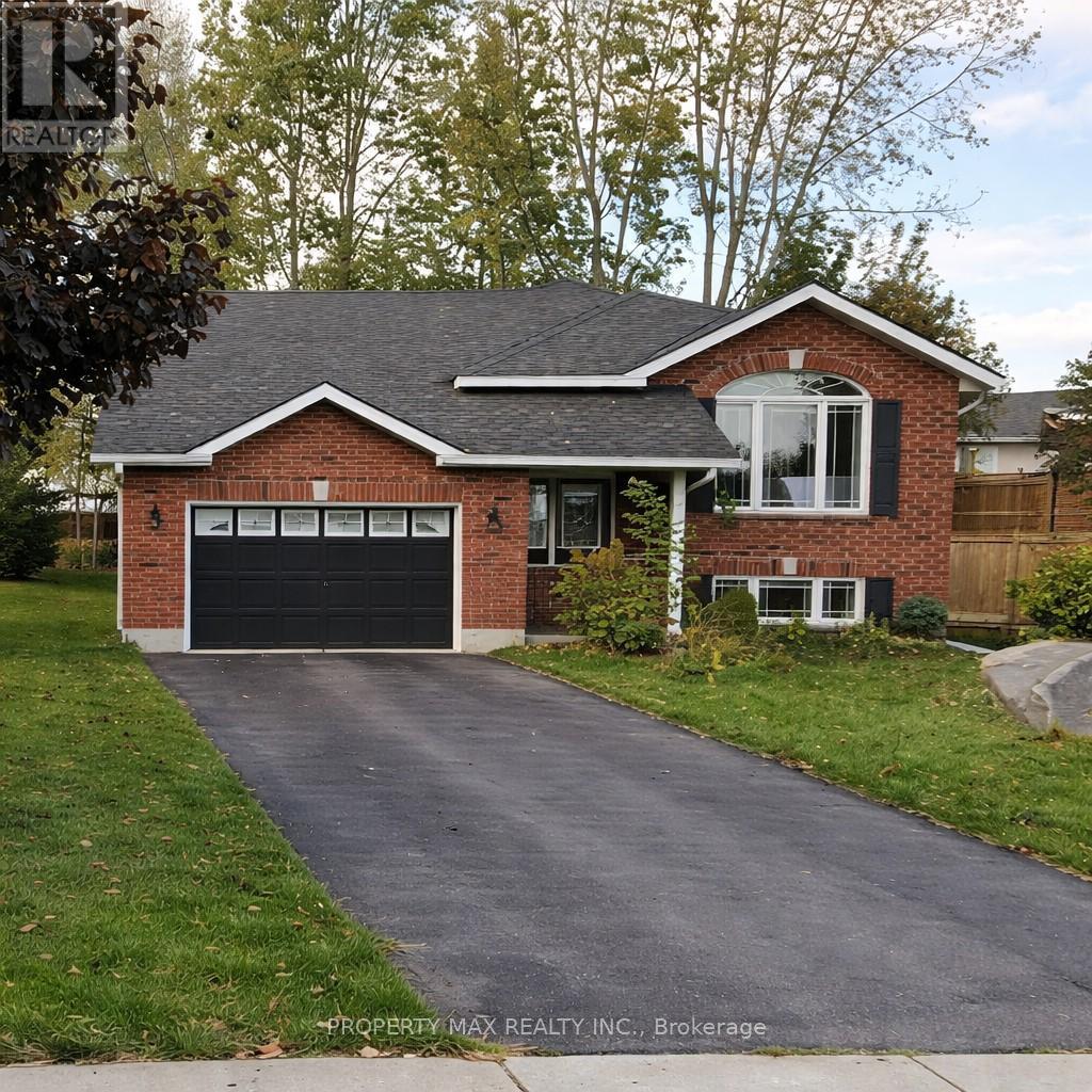 12 CHRISTOPHER COURT, Belleville, Ontario