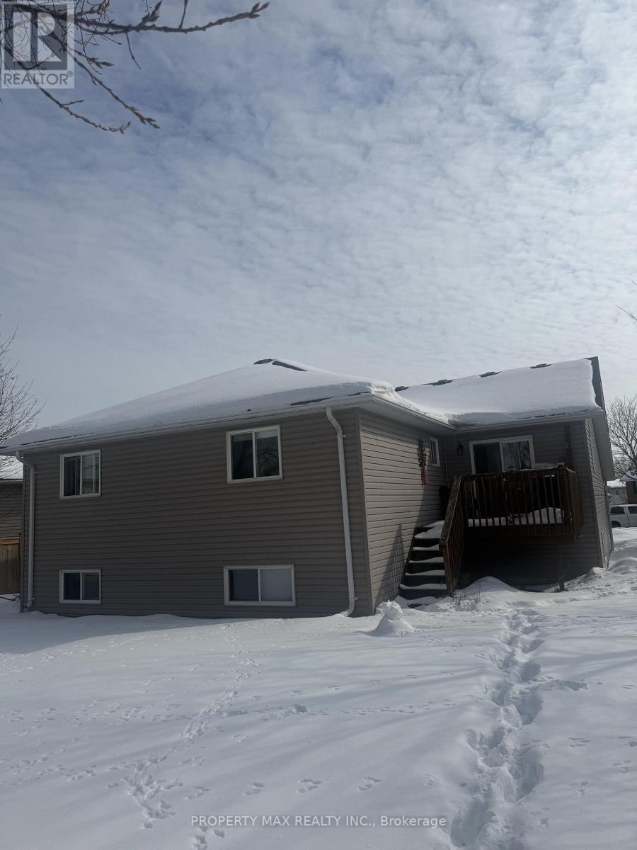 12 Christopher Court, Belleville, Ontario  K8N 5Z3 - Photo 5 - X12781218