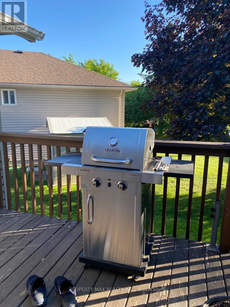 12 Christopher Court, Belleville, Ontario  K8N 5Z3 - Photo 7 - X12781218