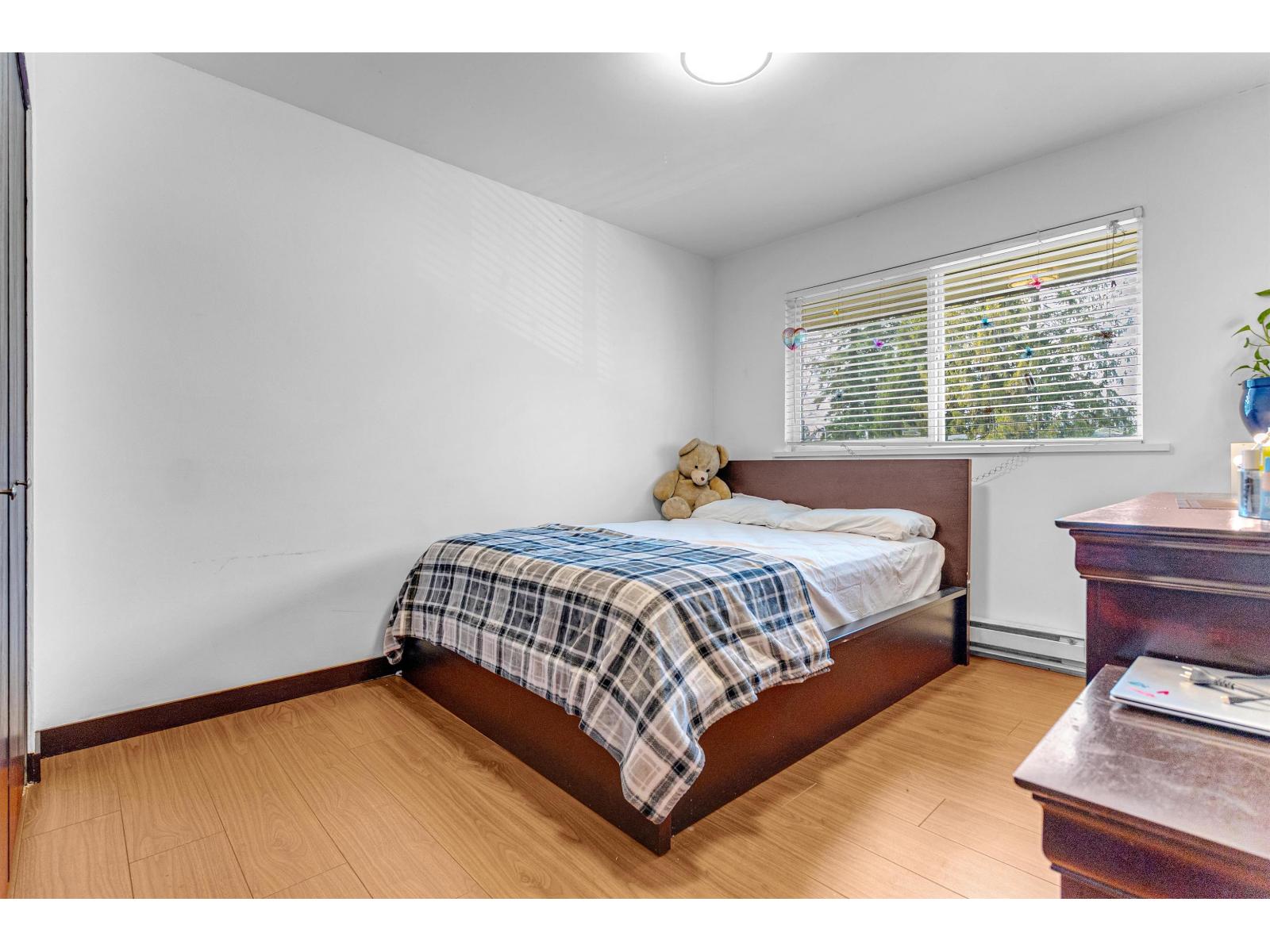 18296 Bayard Place, Surrey, British Columbia  V3S 5C4 - Photo 6 - R3089845