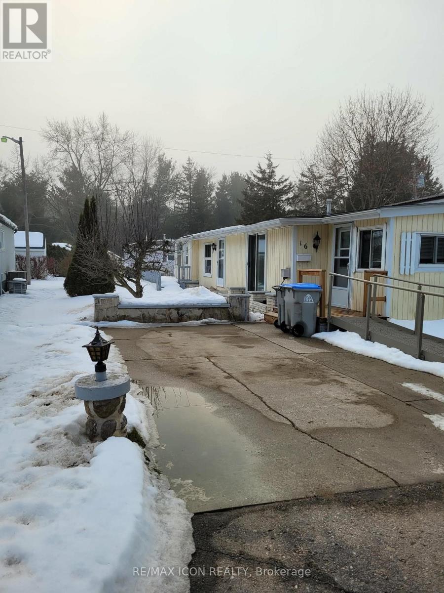 16 - 9839 Lakeshore Road, Lambton Shores, Ontario  N0M 1T0 - Photo 30 - X12795962