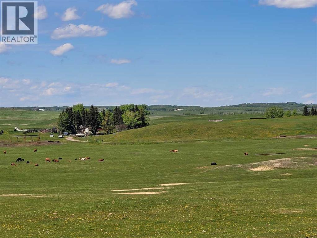 272065 Lochend Road, Rural Rocky View County, Alberta  T0M 1L0 - Photo 14 - A2278959