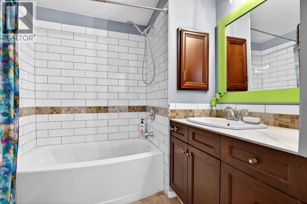 209 Sunset Boulevard Sw, Diamond Valley, Alberta  T0L 2A0 - Photo 23 - A2286600