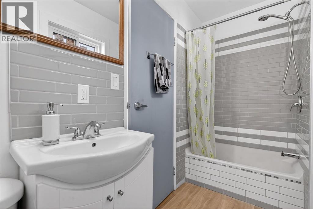 209 Sunset Boulevard Sw, Diamond Valley, Alberta  T0L 2A0 - Photo 33 - A2286600