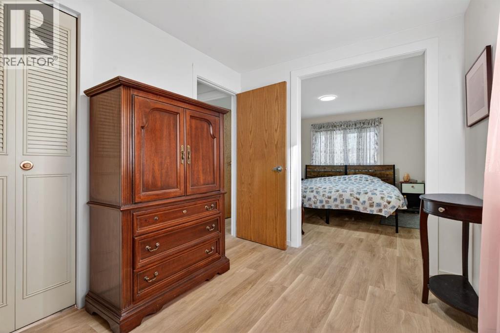 209 Sunset Boulevard Sw, Diamond Valley, Alberta  T0L 2A0 - Photo 21 - A2286600