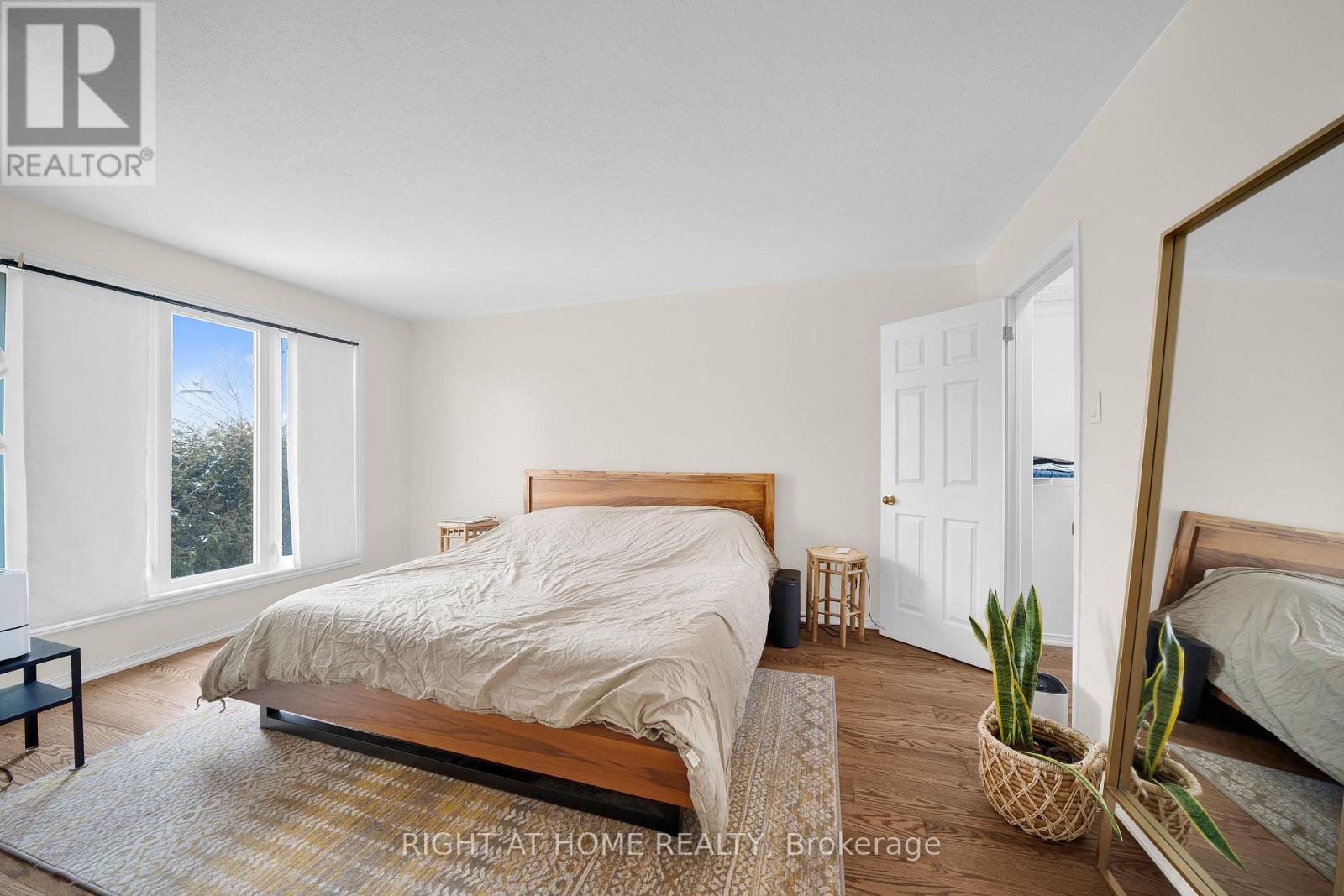 2832 Mozart Court, Ottawa, Ontario  K1T 2P7 - Photo 12 - X12796010