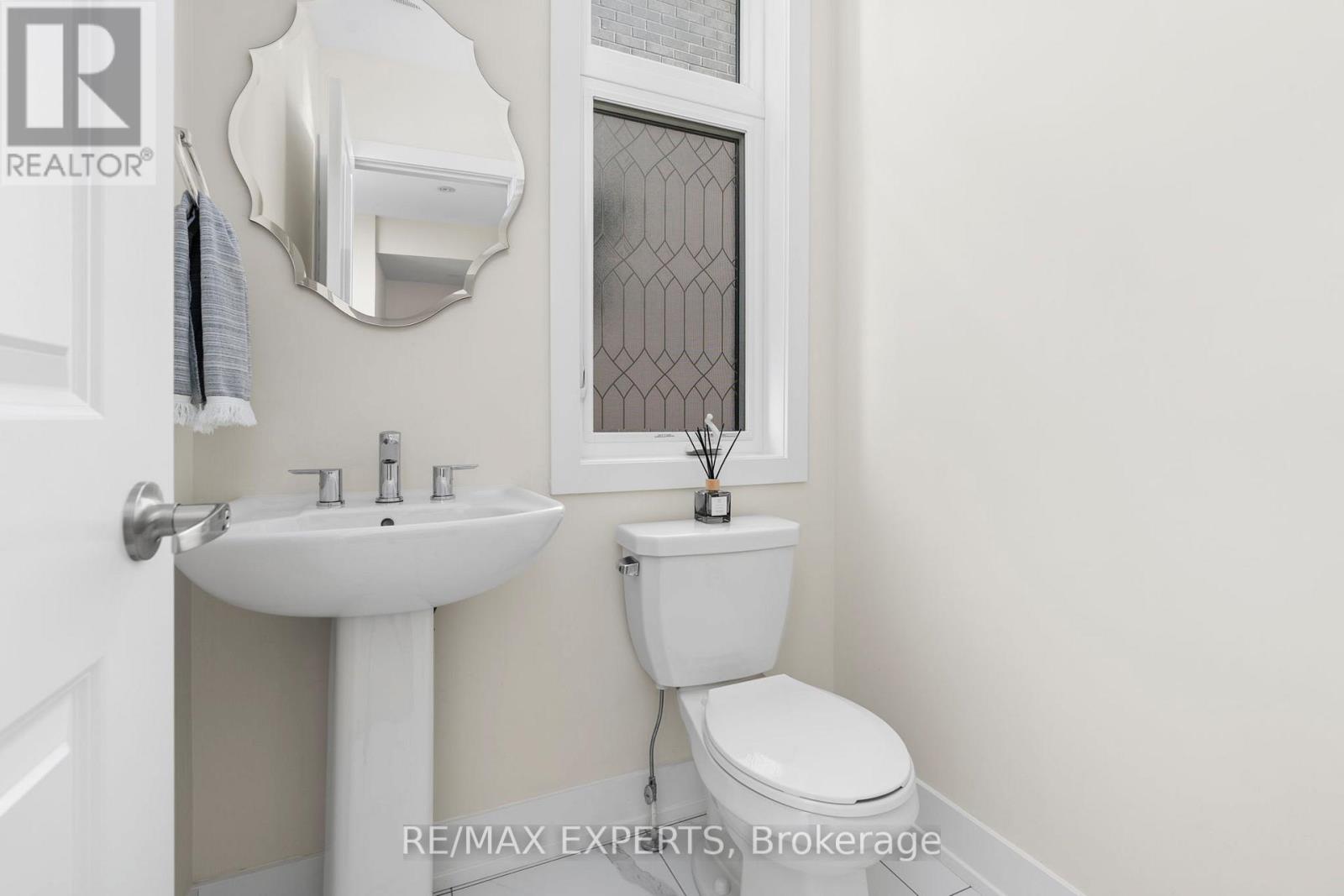 1366 Gull Crossing, Pickering, Ontario  L1W 0B7 - Photo 20 - E12795708