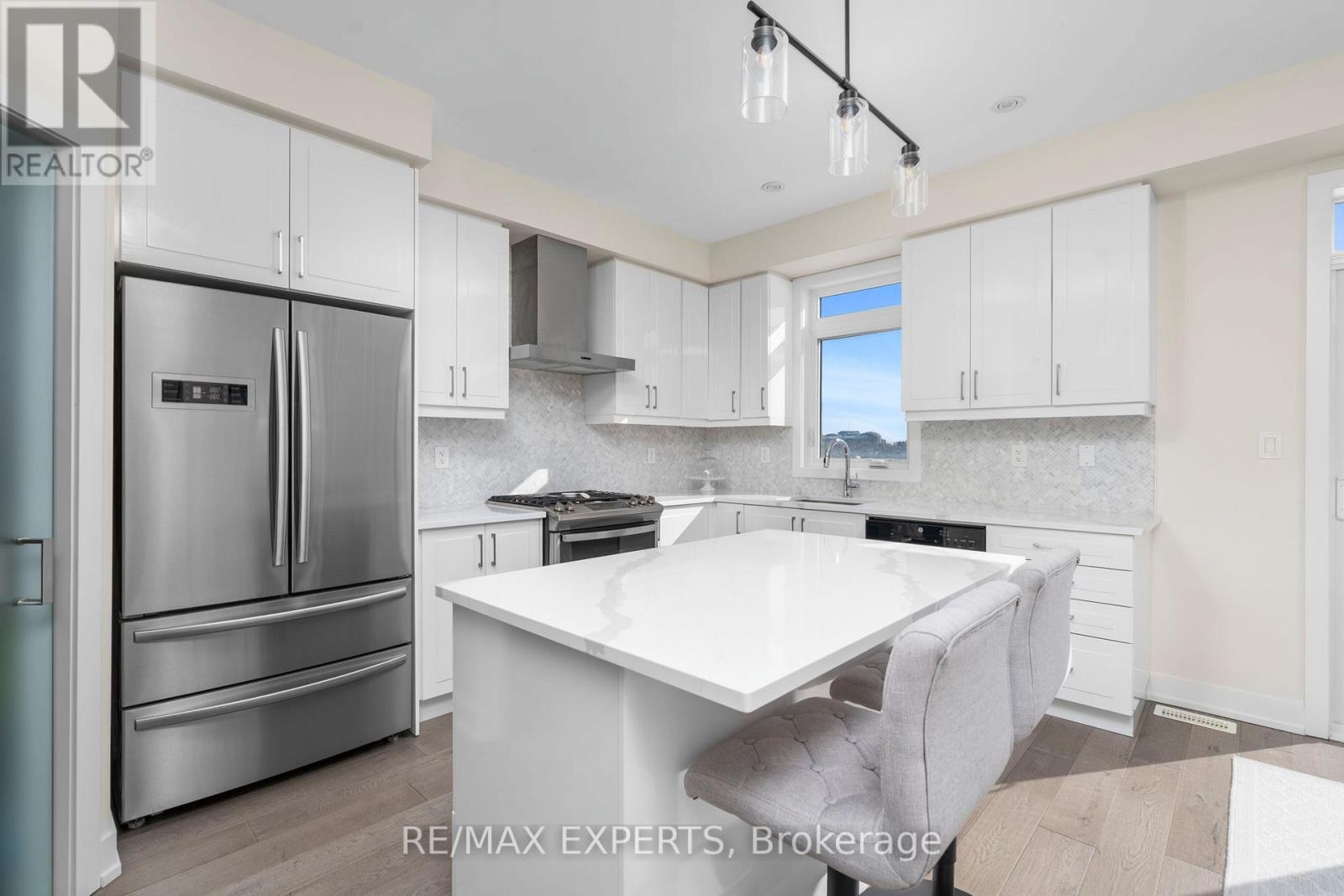 1366 Gull Crossing, Pickering, Ontario  L1W 0B7 - Photo 22 - E12795708