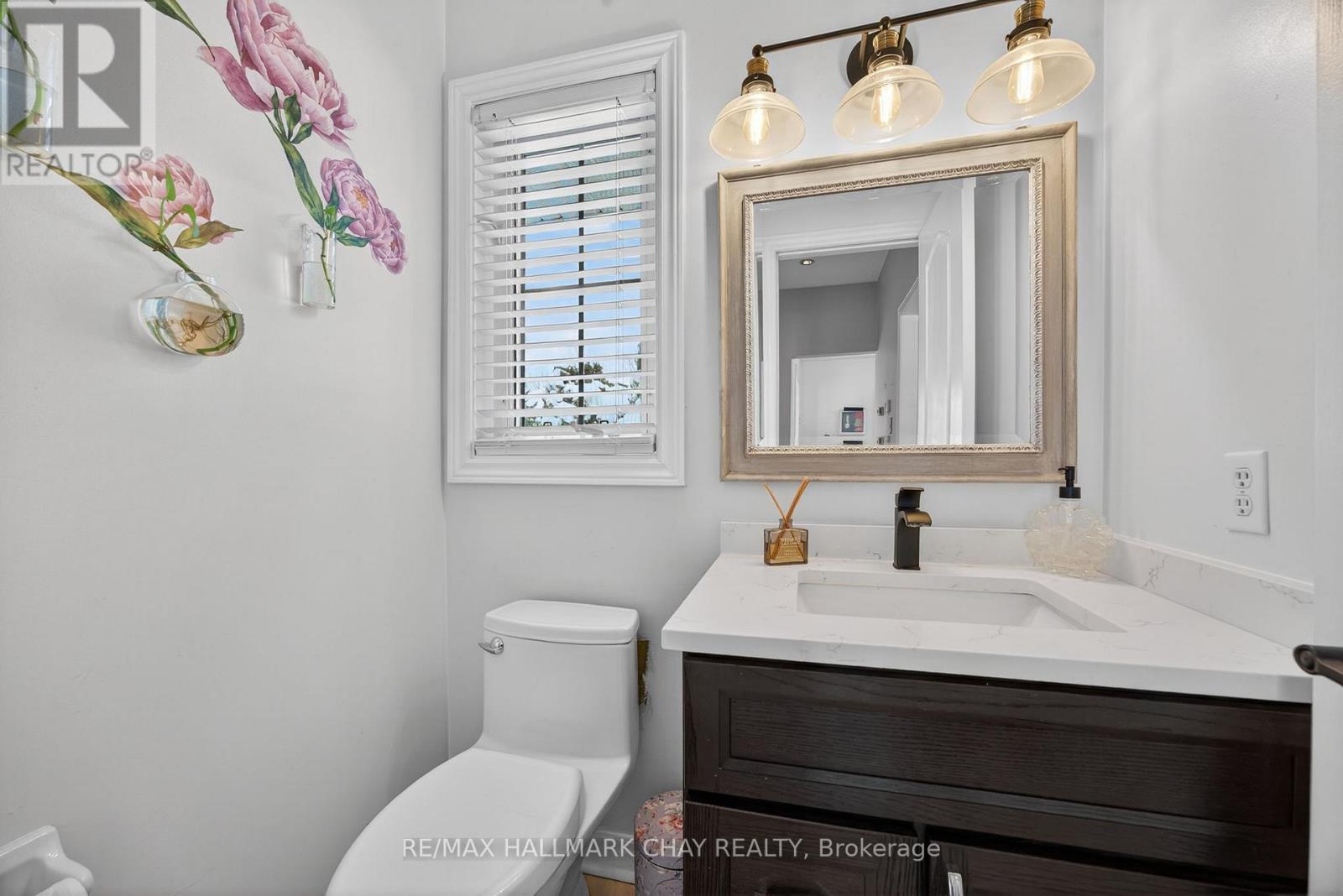 4 Arthur Evans Crescent, Bradford West Gwillimbury, Ontario  L3Z 2A5 - Photo 21 - N12793424